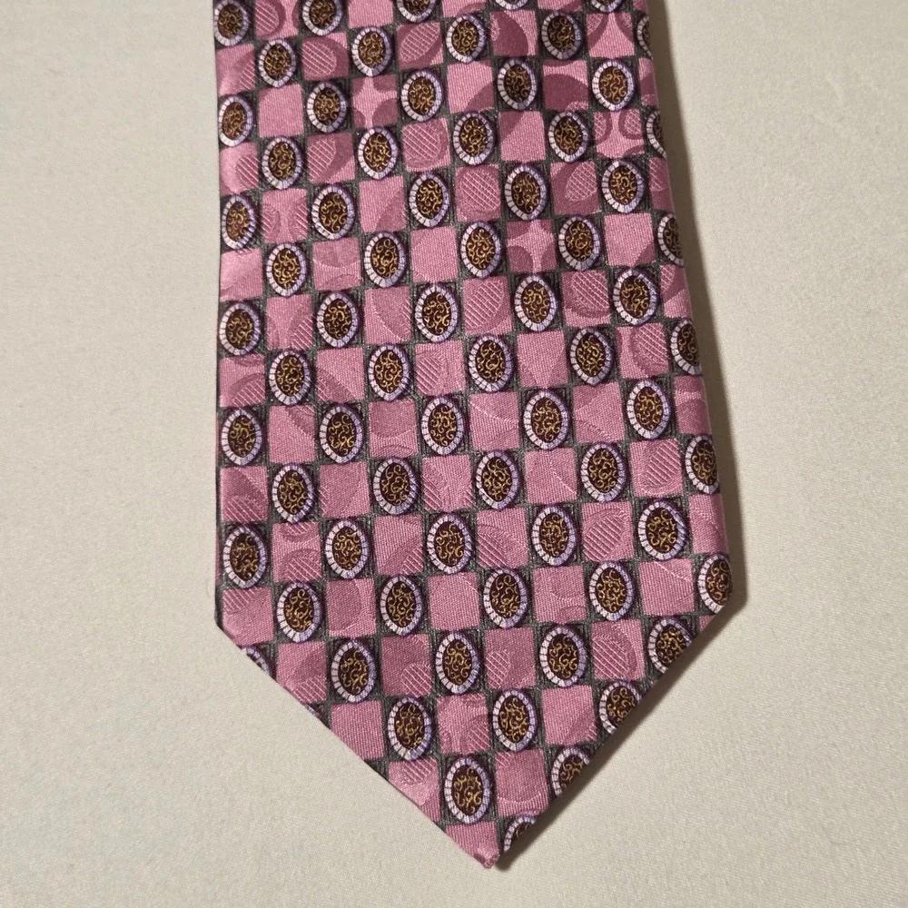 Ermenegildo‎ Zegna Silk Tie Pink Purple Geometric Medallion Made in Italy Mens